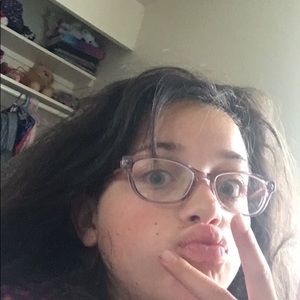 Meet your Posher, Isabella